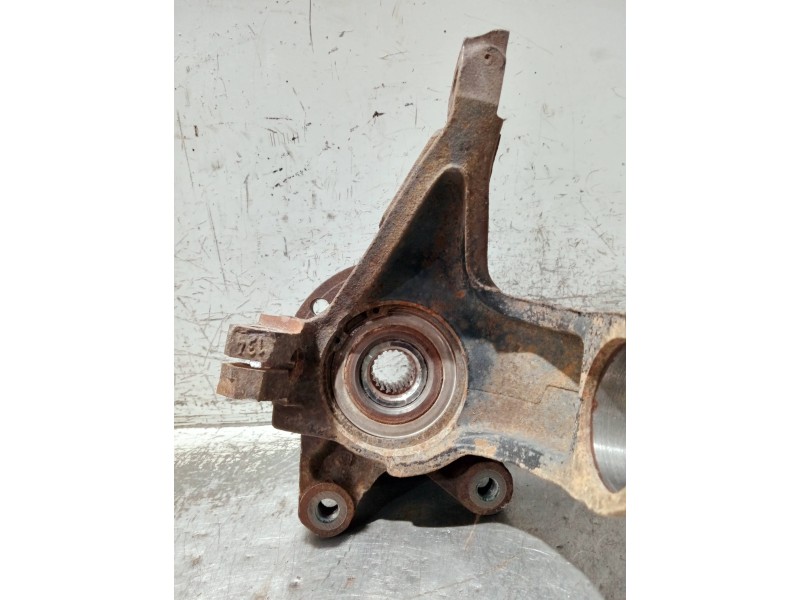 Recambio de mangueta delantera izquierda para citroen c15 1.9 d referencia OEM IAM   