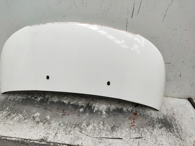 Recambio de capot para citroen c3 picasso referencia OEM IAM   