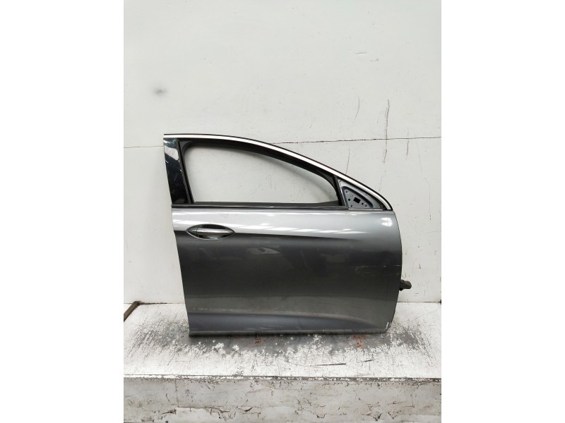 Recambio de puerta delantera derecha para opel insignia sports tourer referencia OEM IAM   5P