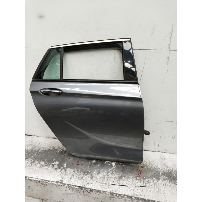 Recambio de puerta trasera derecha para opel insignia sports tourer referencia OEM IAM   5P