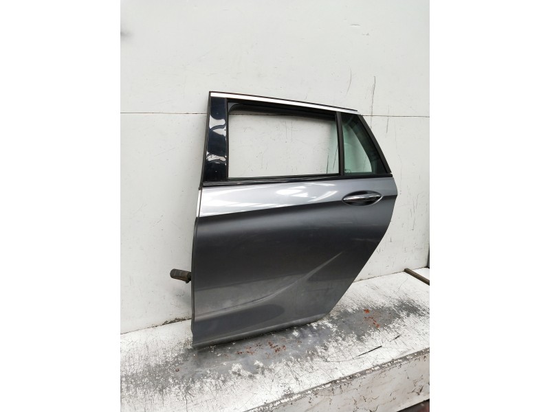 Recambio de puerta trasera izquierda para opel insignia sports tourer referencia OEM IAM   5P