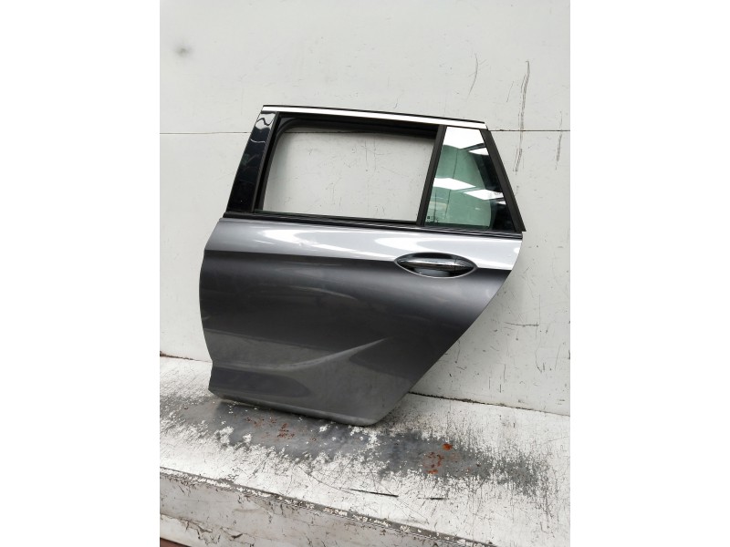 Recambio de puerta trasera izquierda para opel insignia sports tourer referencia OEM IAM   5P