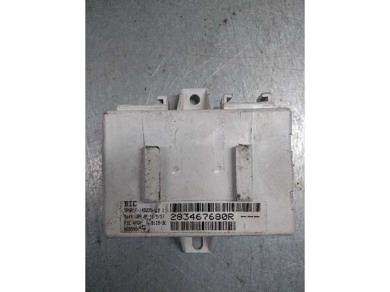 Recambio de sistema navegacion gps para renault captur 0.9 energy referencia OEM IAM 283467680R 14D035AC21 