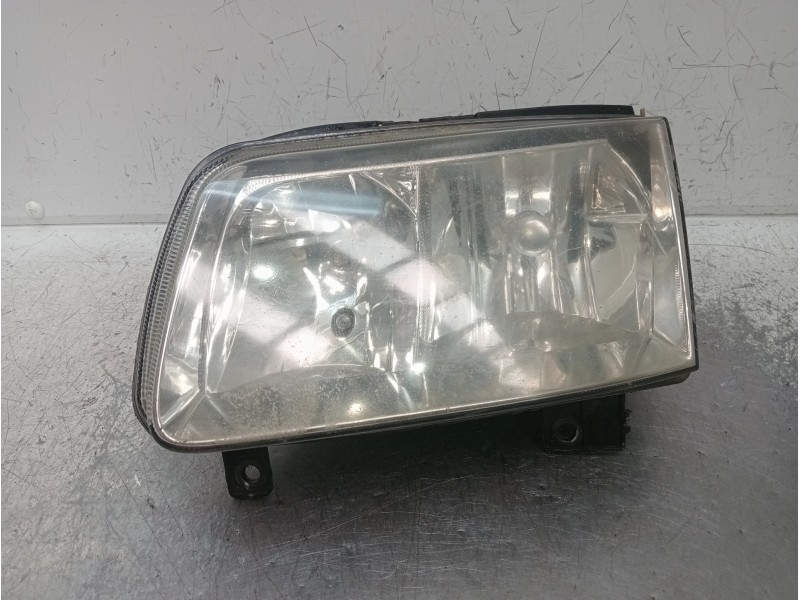 Recambio de faro izquierdo para volkswagen polo berlina (6n2) trendline referencia OEM IAM 6N1941015AD 89302810 