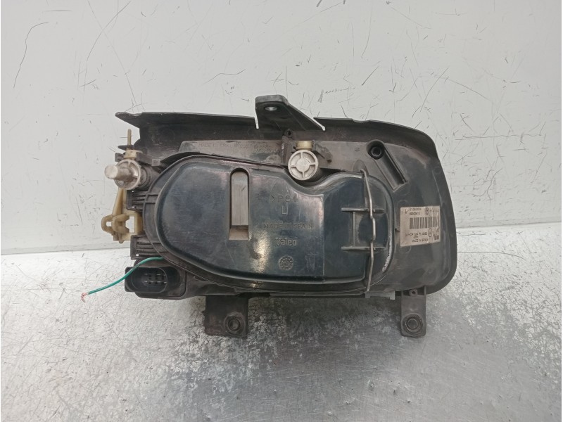 Recambio de faro izquierdo para volkswagen polo berlina (6n2) trendline referencia OEM IAM 6N1941015AD 89302810 