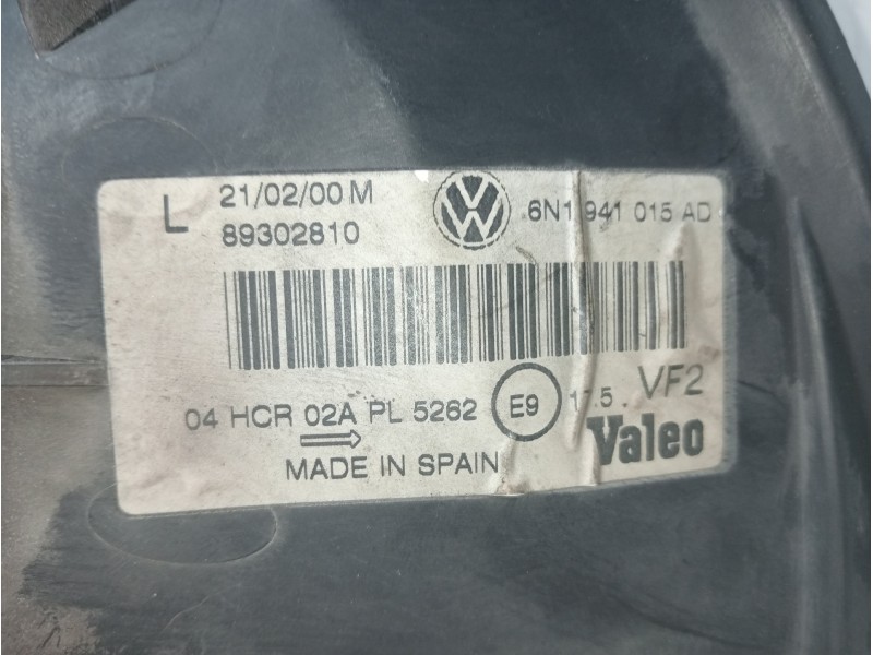 Recambio de faro izquierdo para volkswagen polo berlina (6n2) trendline referencia OEM IAM 6N1941015AD 89302810 