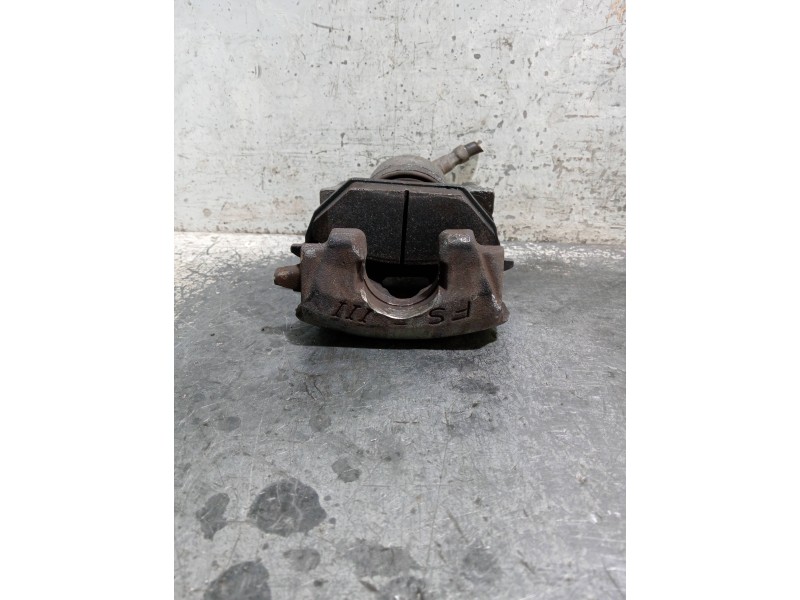 Recambio de pinza freno delantera derecha para volkswagen golf iv berlina (1j1) referencia OEM IAM   