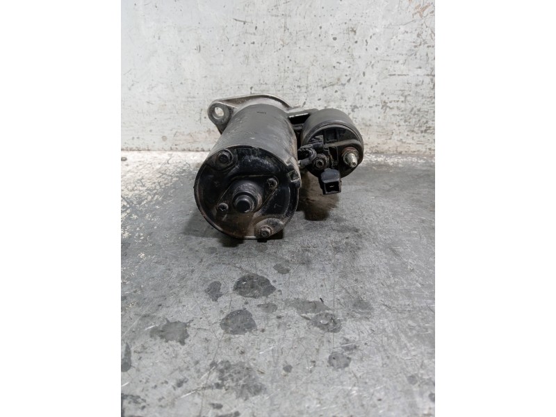 Recambio de motor arranque para volkswagen golf iv berlina (1j1) referencia OEM IAM 0001125018 02M911023A 