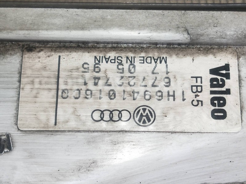 Recambio de faro derecho para volkswagen golf iii berlina (1h1) referencia OEM IAM 1H6941016CQ 67722741 