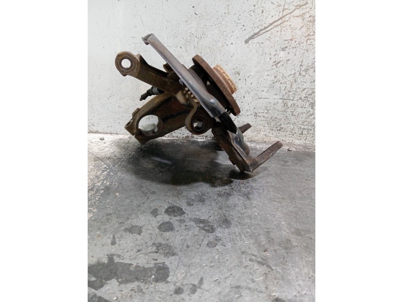 Recambio de mangueta delantera derecha para volkswagen golf iv berlina (1j1) referencia OEM IAM   