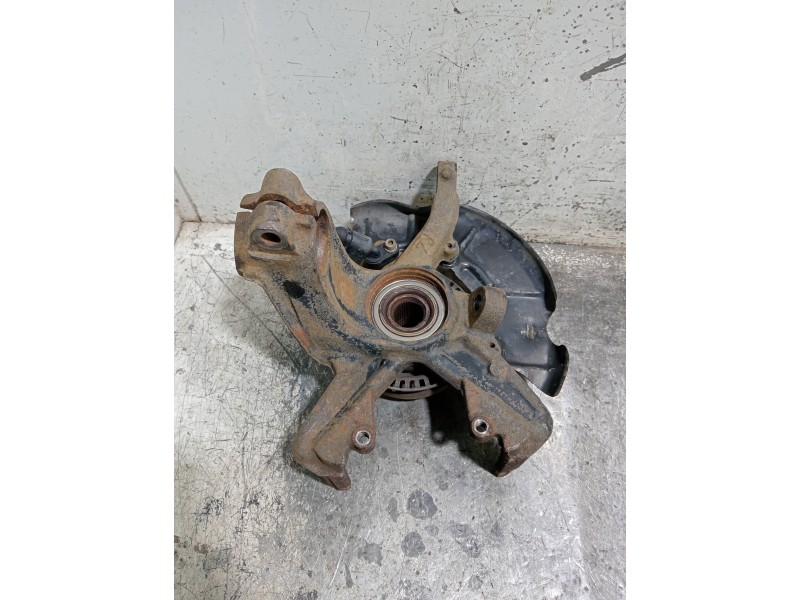 Recambio de mangueta delantera derecha para volkswagen golf iv berlina (1j1) referencia OEM IAM   