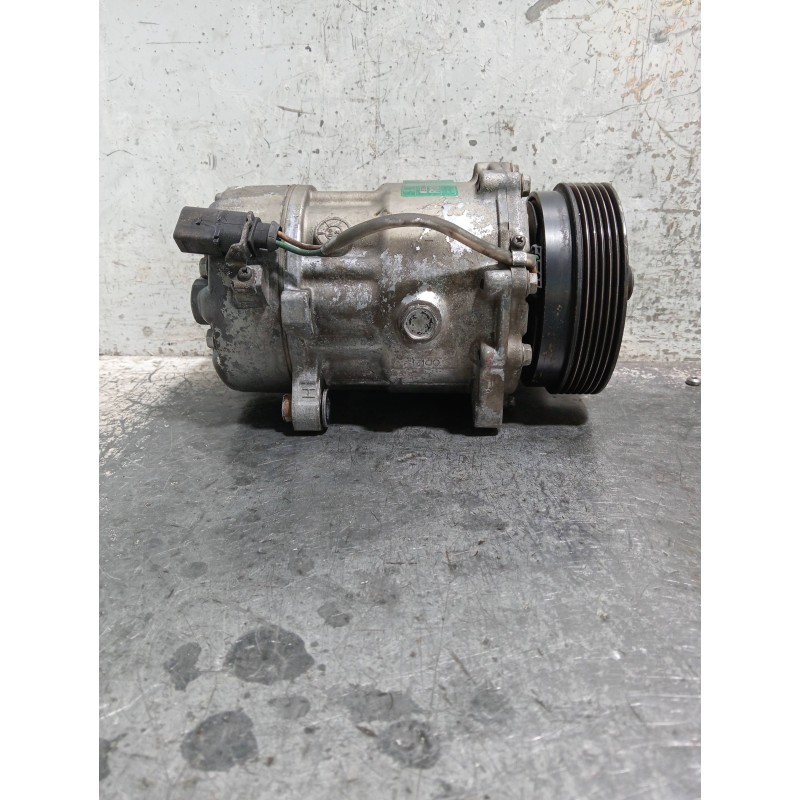 Recambio de compresor aire acondicionado para volkswagen golf iv berlina (1j1) referencia OEM IAM SD7V161215 1J0820803F 