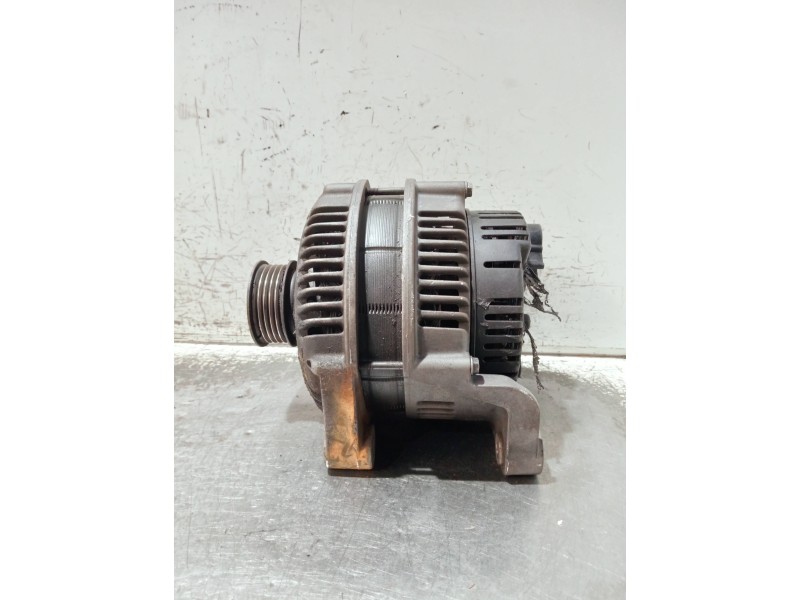 Recambio de alternador para bmw serie 5 berlina (e39) referencia OEM IAM 0986044841  