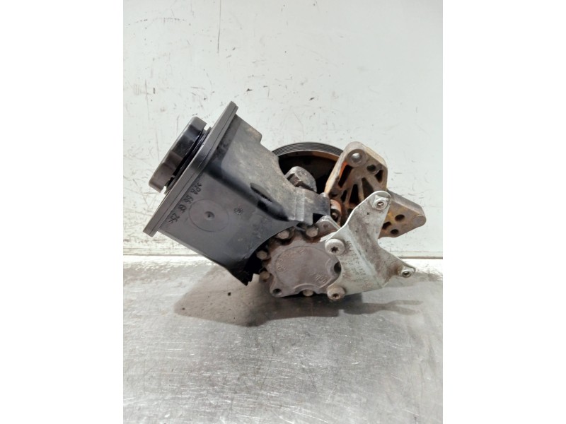 Recambio de bomba direccion para bmw serie 5 berlina (e39) referencia OEM IAM 32422247046 1928100271 