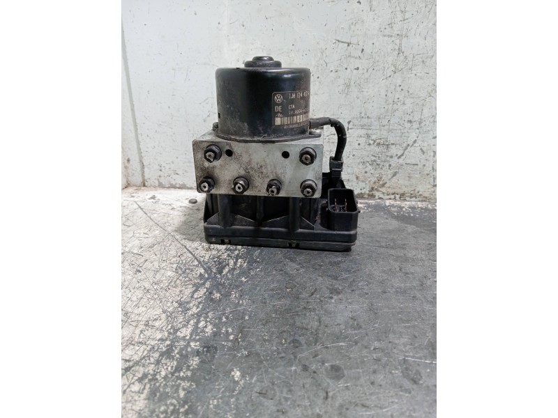 Recambio de abs para volkswagen golf iv berlina (1j1) referencia OEM IAM 10094903673 1J0907379AF 10020402134 1J0614417A