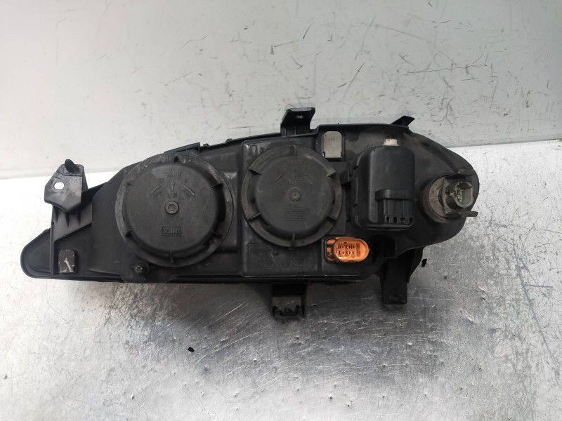 Recambio de faro derecho para renault megane i fase 2 classic (la..) referencia OEM IAM 7701047180  