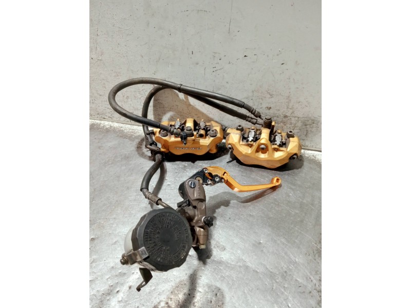 Recambio de pinza freno delantera derecha para kawasaki ninja zx-6 r/rr referencia OEM IAM   JUEGO PINZAS DE FRENO DELANTERAS CO