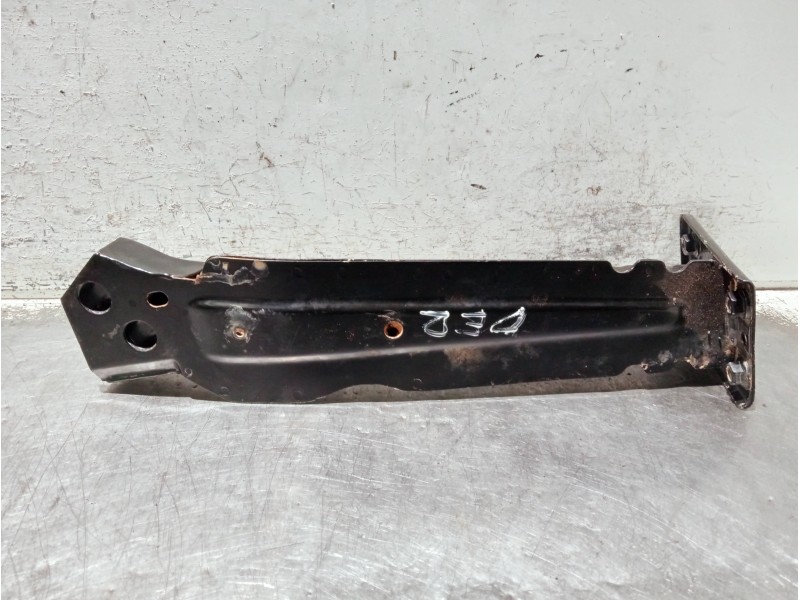 Recambio de punta chasis delantera para fiat 500 312 1.0 hybrid referencia OEM IAM   DERECHA