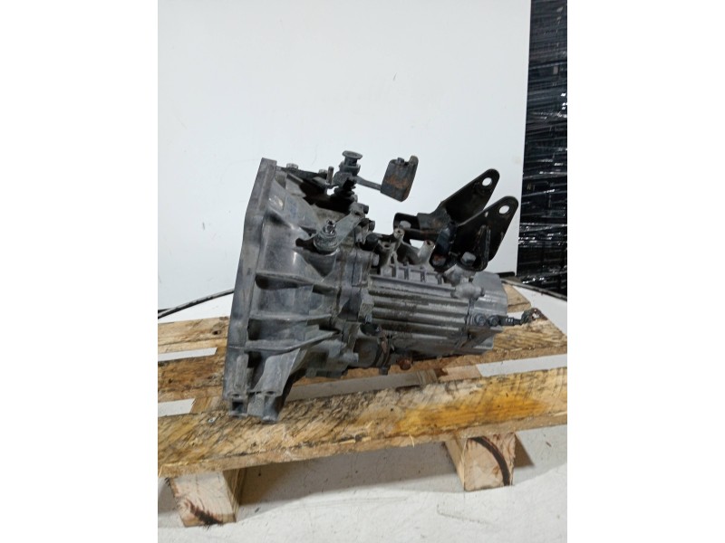 Recambio de caja cambios para hyundai coupe (gk) referencia OEM IAM JB1773 269190 5V