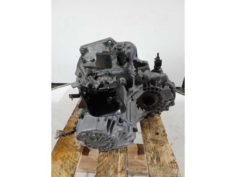 Recambio de caja cambios para hyundai coupe (gk) referencia OEM IAM JB1773 269190 5V