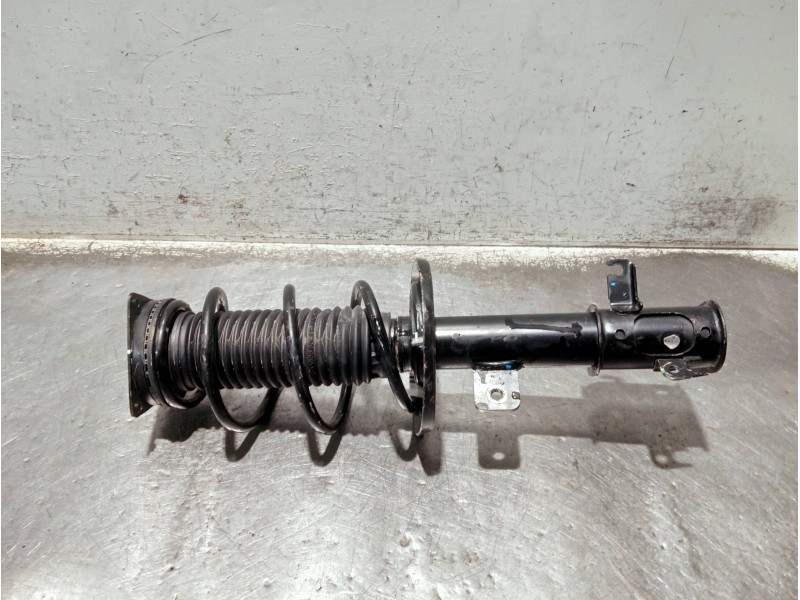 Recambio de amortiguador delantero derecho para peugeot 208 (p2) referencia OEM IAM 9831168980 ST32000778 