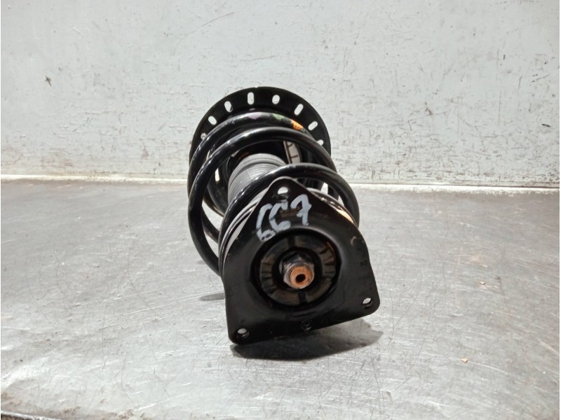 Recambio de amortiguador delantero izquierdo para peugeot 208 (p2) referencia OEM IAM 9831168380 ST32000779 