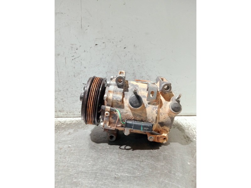 Recambio de compresor aire acondicionado para peugeot 208 (p2) referencia OEM IAM 9827596080 982759638003 WXQ085C