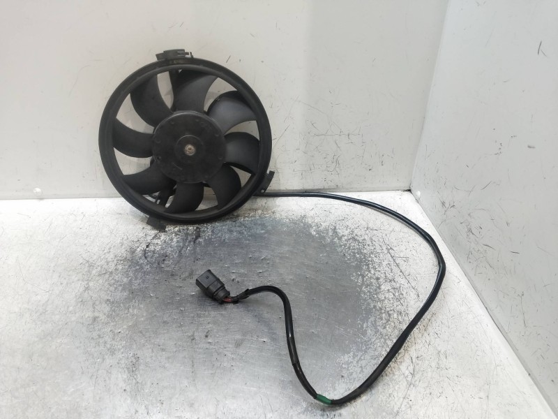 Recambio de electroventilador para volkswagen passat berlina (3b3) referencia OEM IAM 8D0959455R  