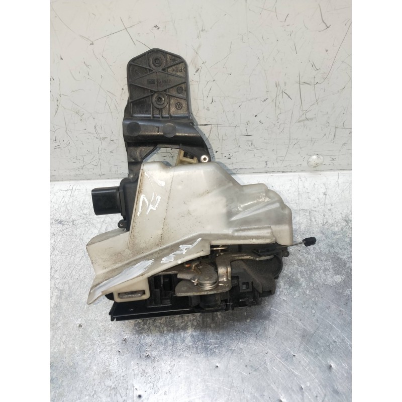 Recambio de motor cierre centralizado trasero izquierdo para volkswagen passat berlina (3b3) referencia OEM IAM 3B0837867  