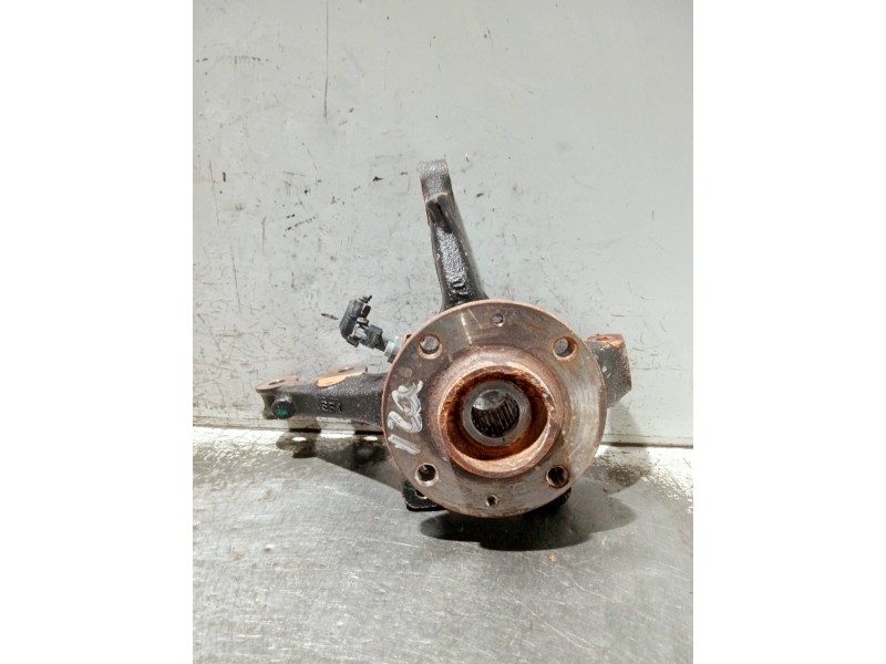 Recambio de mangueta delantera izquierda para peugeot 208 (p2) referencia OEM IAM   