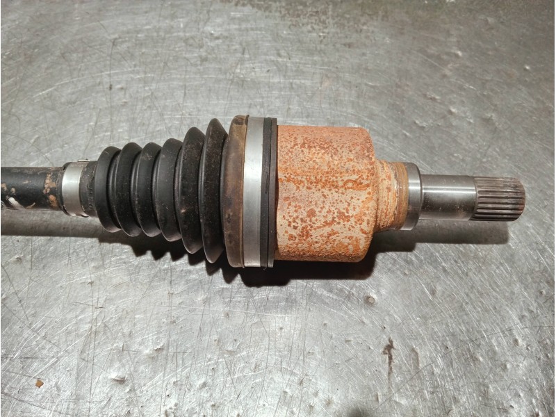 Recambio de transmision delantera izquierda para peugeot 208 (p2) referencia OEM IAM 9836054380  