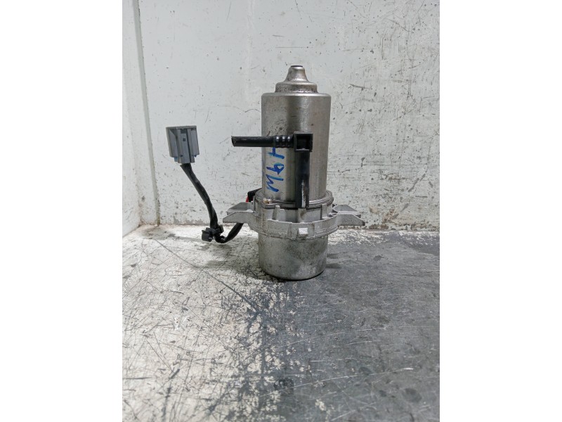 Recambio de depresor freno / bomba vacio para dacia spring referencia OEM IAM 472308329R  BOMBA VACIO