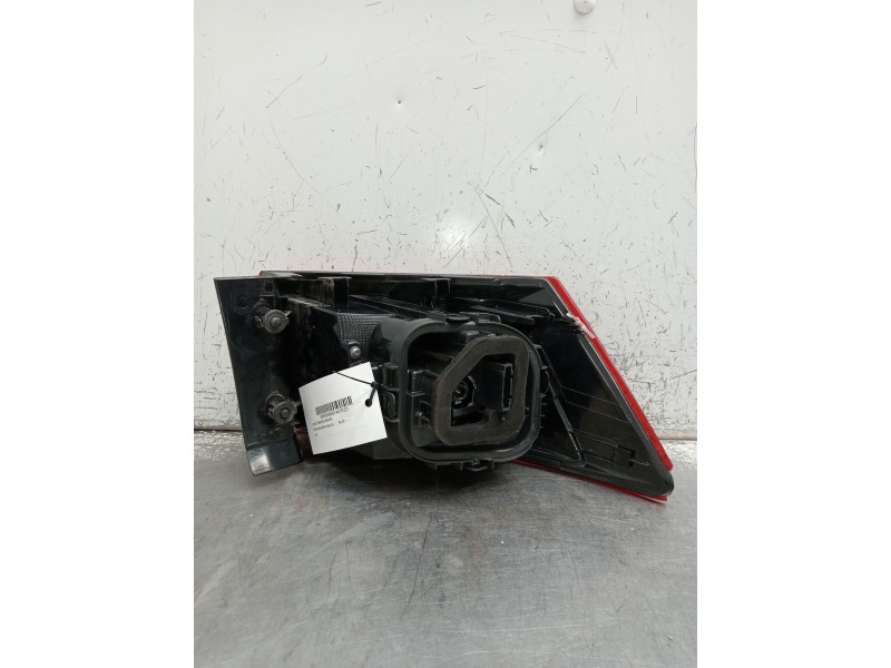 Recambio de piloto trasero derecho para seat ateca (kh7) style go referencia OEM IAM 575945208D 90096262A VER FOTOS