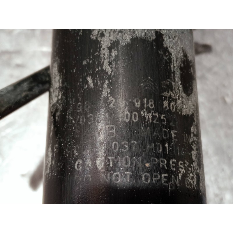 Recambio de amortiguador delantero derecho para citroen c4 lim. referencia OEM IAM 9842991880  