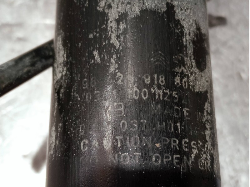 Recambio de amortiguador delantero derecho para citroen c4 lim. referencia OEM IAM 9842991880  