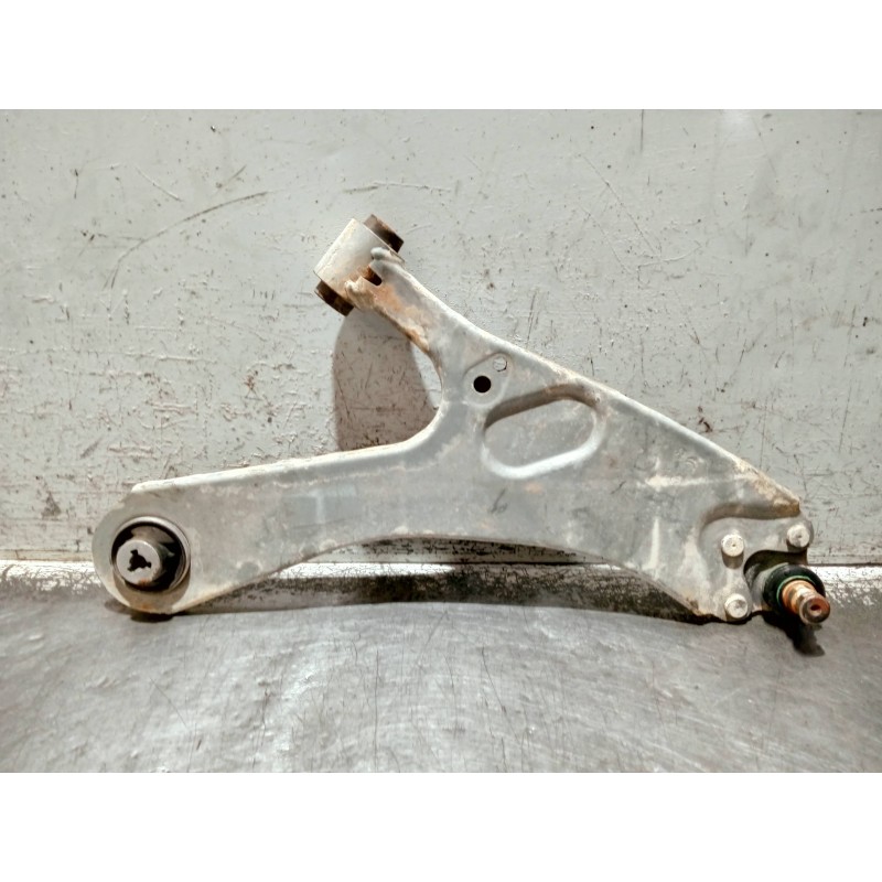 Recambio de brazo suspension inferior delantero derecho para citroen c4 lim. referencia OEM IAM   