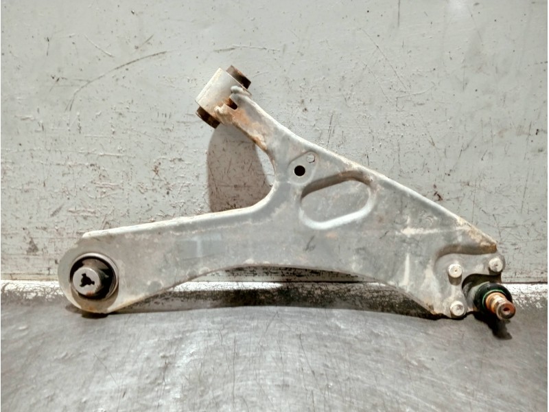 Recambio de brazo suspension inferior delantero derecho para citroen c4 lim. referencia OEM IAM   