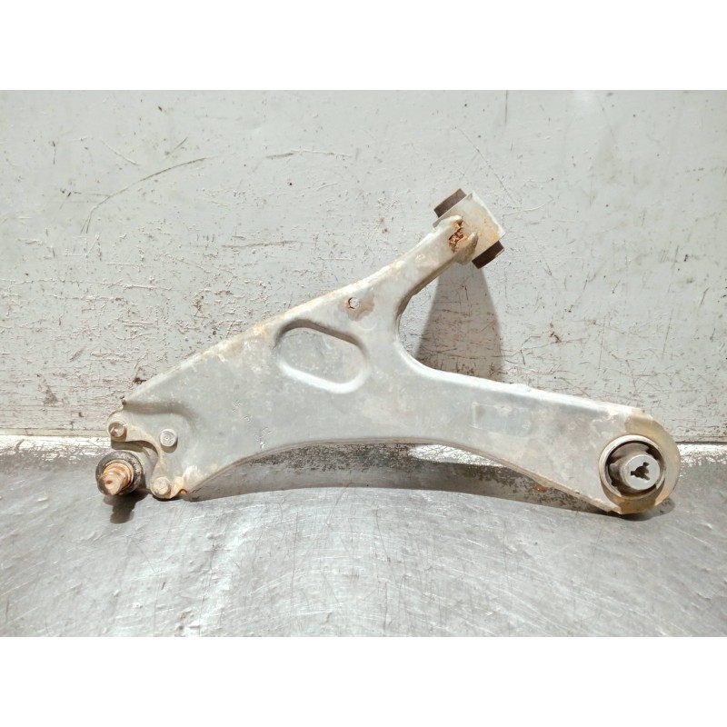 Recambio de brazo suspension inferior delantero izquierdo para citroen c4 lim. referencia OEM IAM   