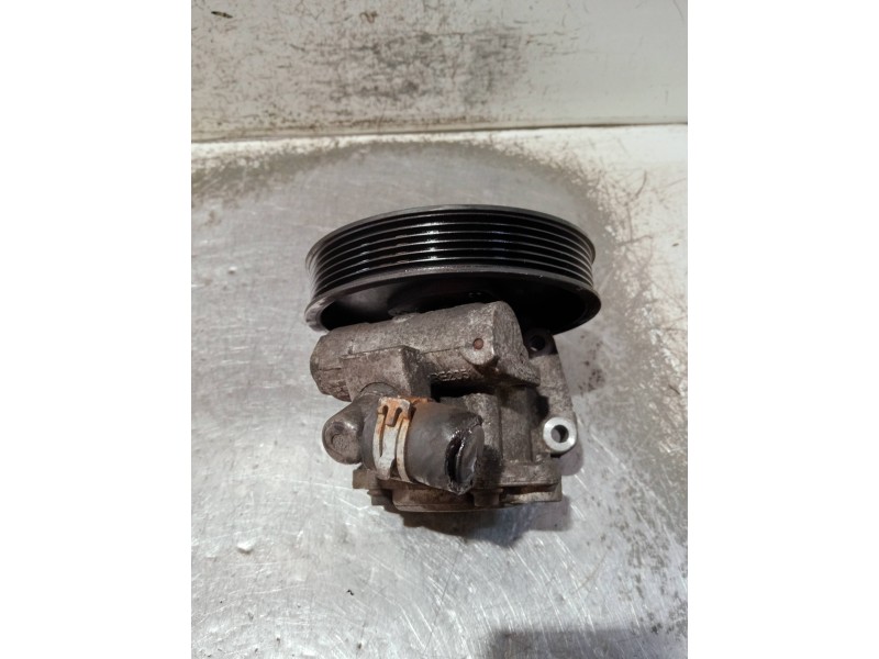 Recambio de bomba direccion para mercedes clase e (w210) berlina diesel 270 cdi (210.016) referencia OEM IAM 0024668801 2108430 