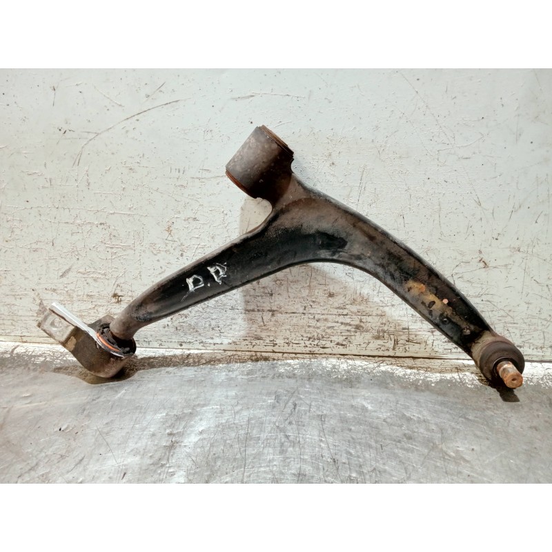 Recambio de brazo suspension inferior delantero derecho para citroen xsara picasso referencia OEM IAM   