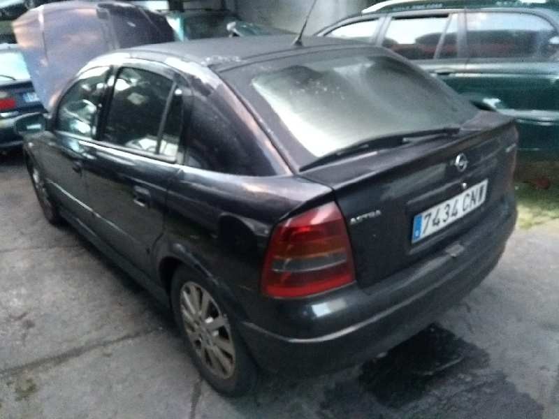 opel astra g berlina del año 2003