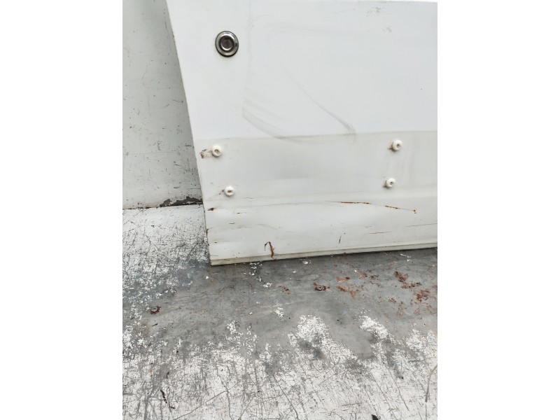 Recambio de puerta delantera derecha para citroen c15 1.8 d referencia OEM IAM   4P