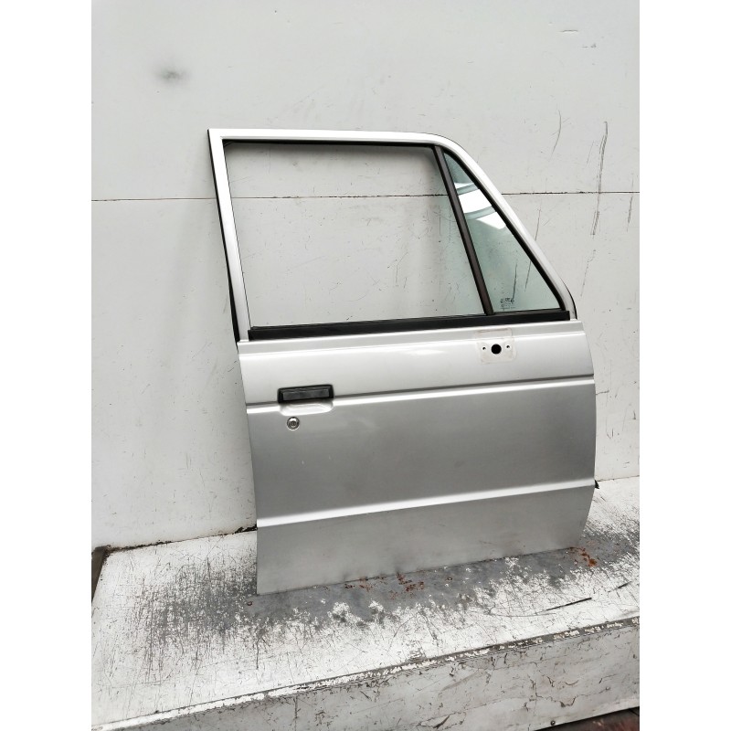 Recambio de puerta delantera derecha para mitsubishi galloper (hyundai) referencia OEM IAM   3P