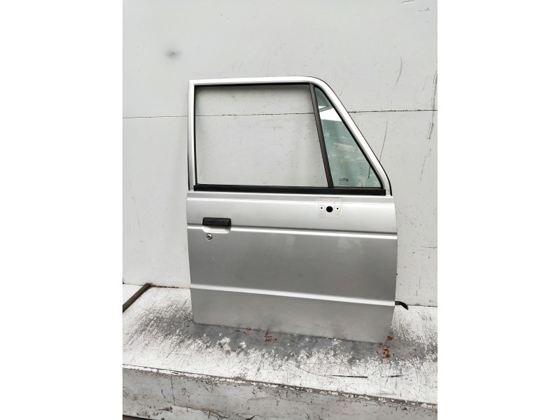 Recambio de puerta delantera derecha para mitsubishi galloper (hyundai) referencia OEM IAM   3P