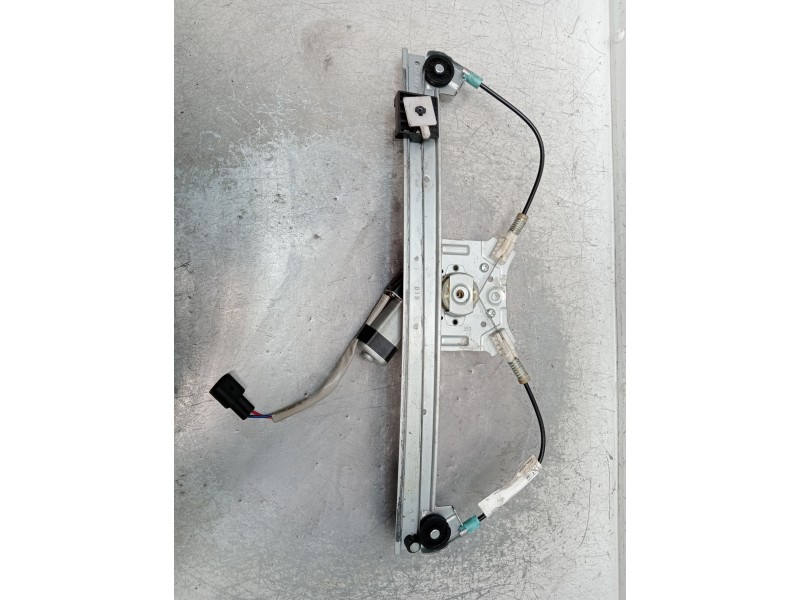 Recambio de elevalunas delantero izquierdo para fiat punto (199) easy referencia OEM IAM 416402260 AD20190104 3P