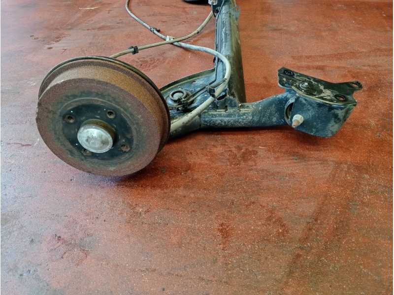 Recambio de puente trasero para dacia logan referencia OEM IAM   TAMBOR