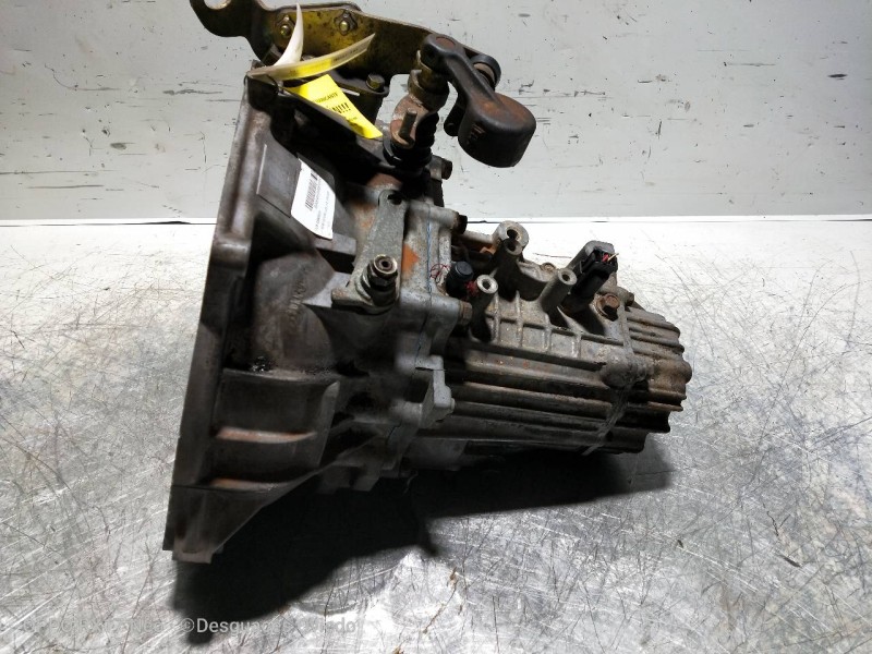 Recambio de caja cambios para hyundai coupe (j2) 2.0 16v cat referencia OEM IAM JT1973 323215 