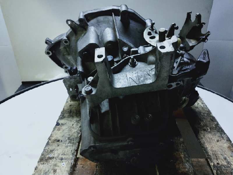 Recambio de caja cambios para peugeot 407 st confort pack referencia OEM IAM 20MB15 0493622 
