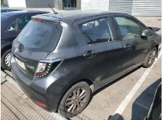 toyota yaris del año 2013 2