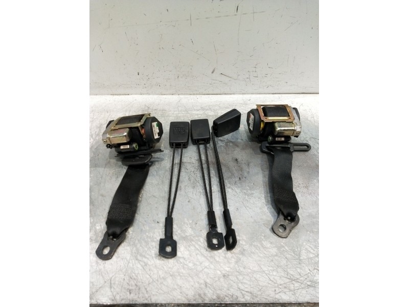 Recambio de juego cinturones trasero para mercedes-benz clase a (w168) 1.6 cat referencia OEM IAM   5P